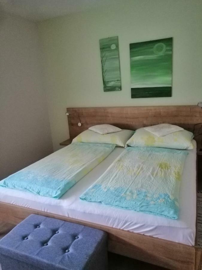 Campingblick-Gaestehaus-Ferienwohnungen Podersdorf am See Eksteriør billede